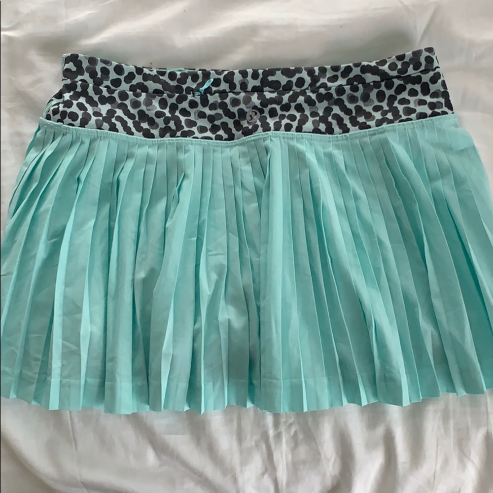 LULULEMON RARE CHEETAH PRINT SKIRT